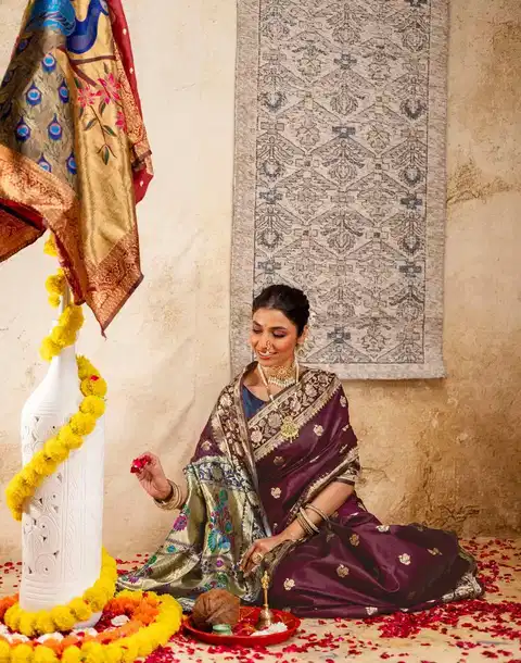 Women's Silk Woven Paithani Festival Saree with Rich Zari Pallu, Fall & Pico Stitched, and Unstitched Blouse Piece